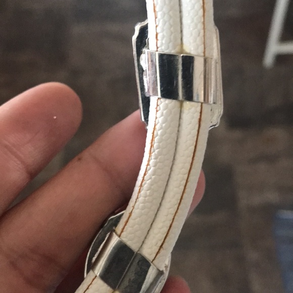 Beautiful necklace - Picture 7 of 13